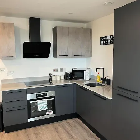 Nyaraló Superb Centre New Built Flat And Gym