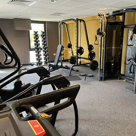 Superb Centre New Built Flat And Gym Nyaraló *