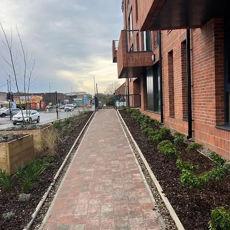 Superb Centre New Built Flat And Gym *