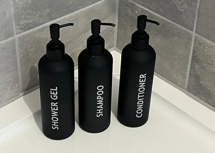 Superb Centre New Built Flat And Gym York